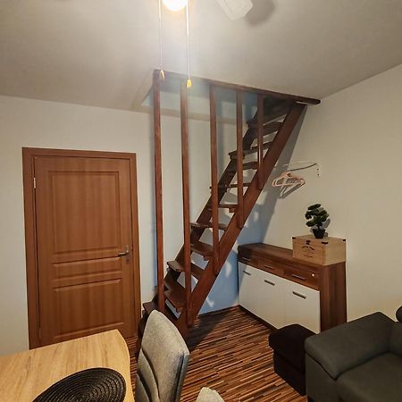 Apartments Malivojevic Zirovnica Екстериор снимка