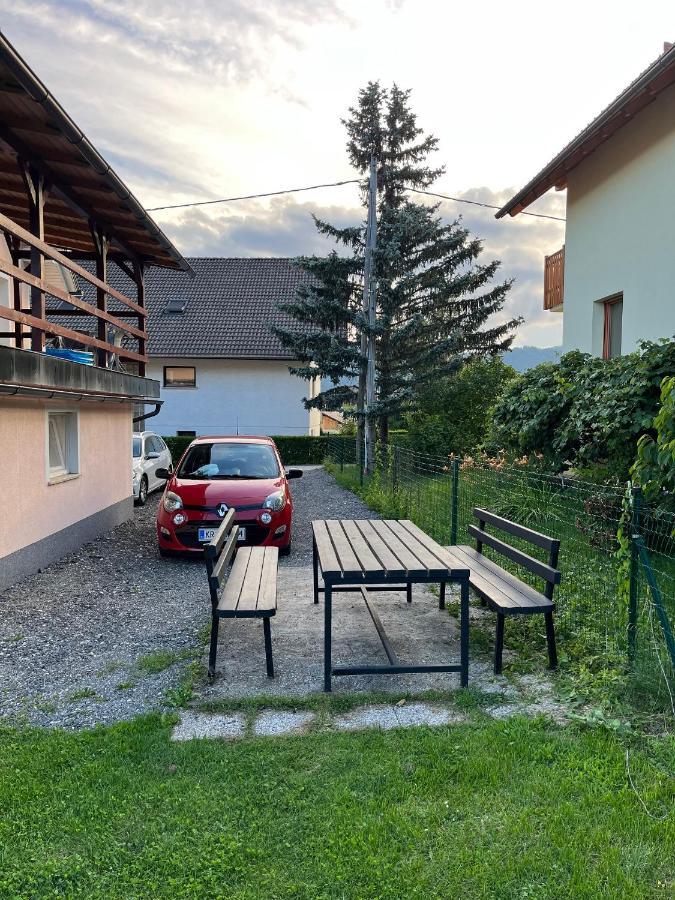 Apartments Malivojevic Zirovnica Екстериор снимка