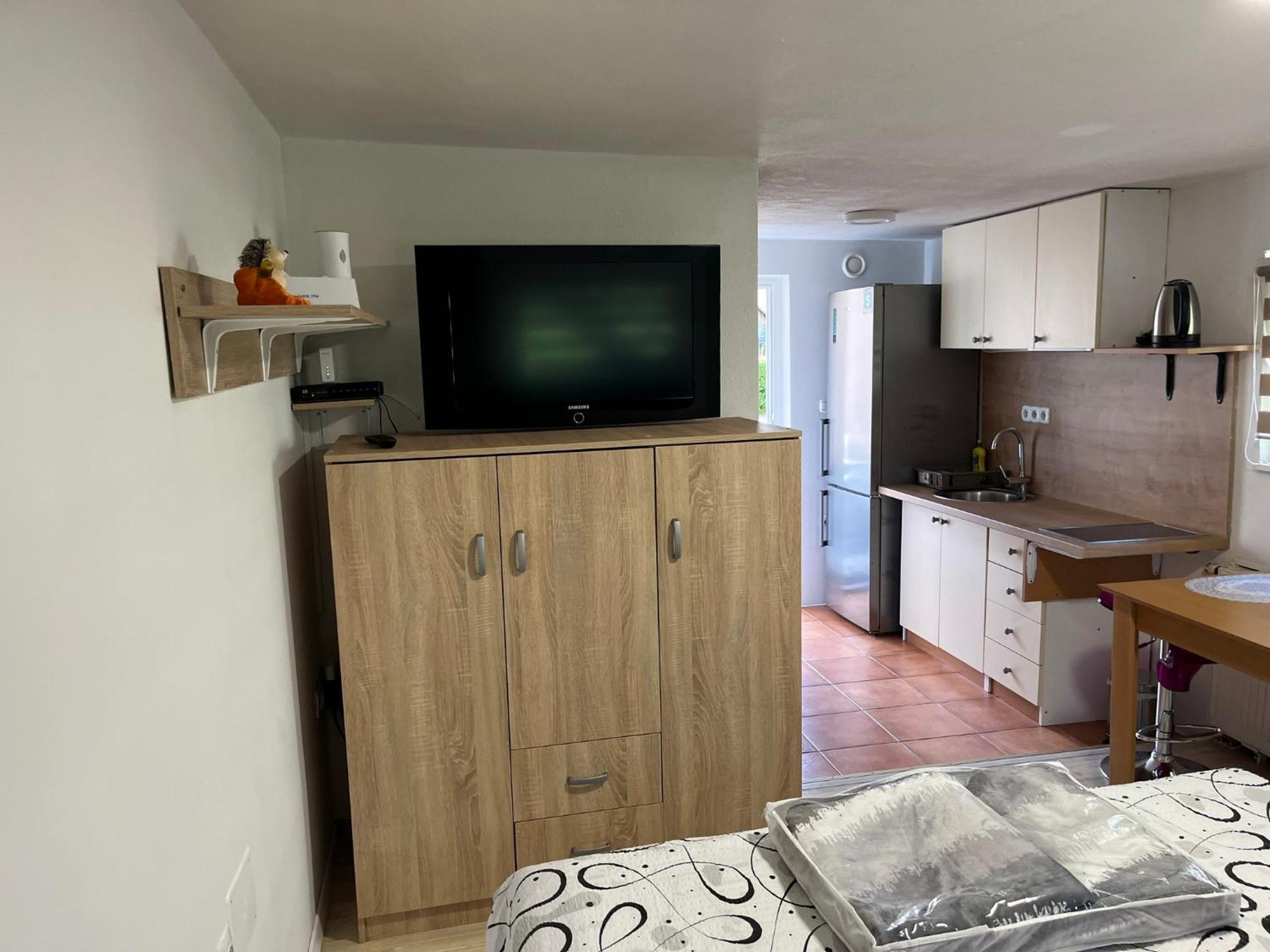 Apartments Malivojevic Zirovnica Екстериор снимка