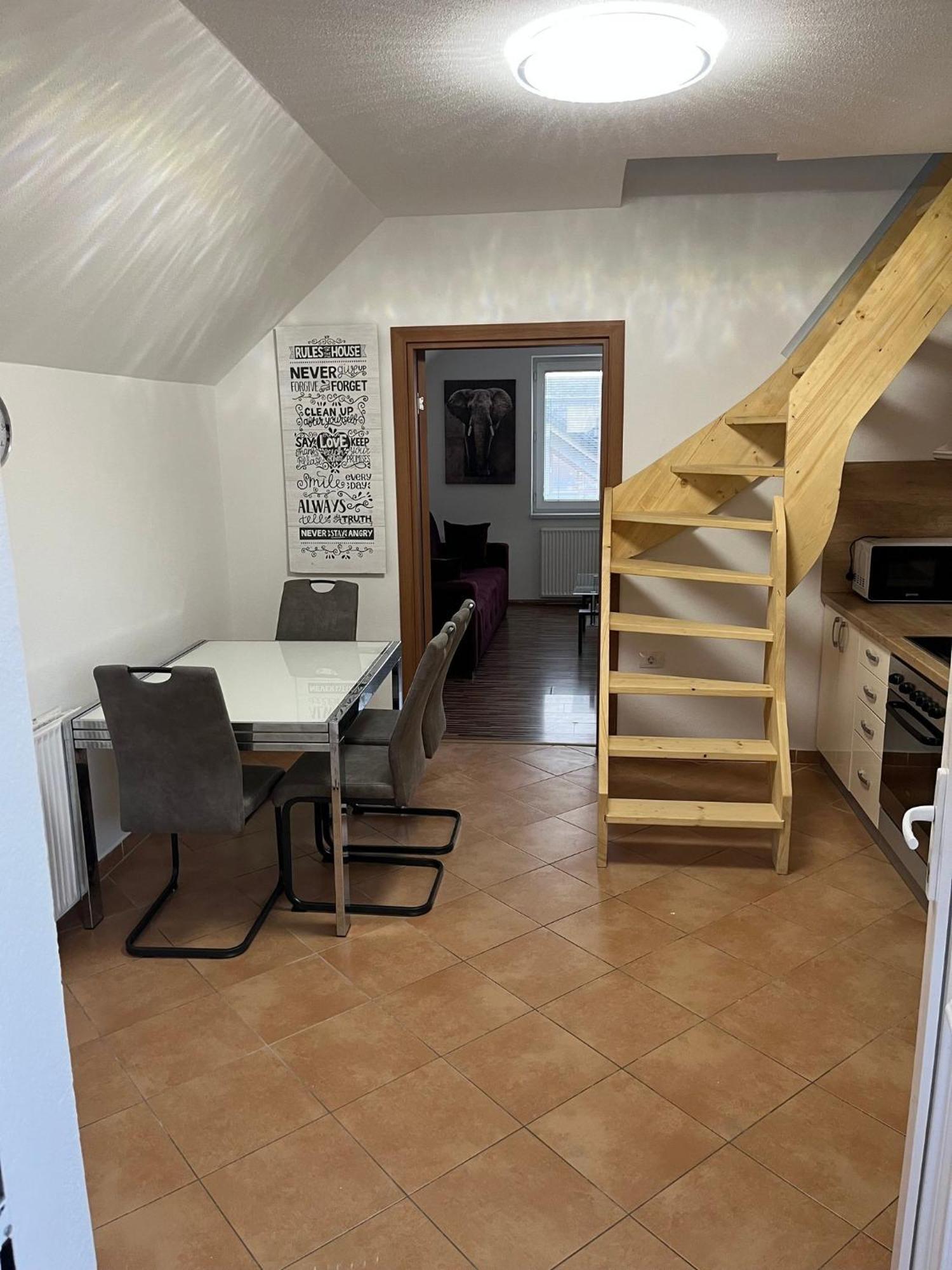 Apartments Malivojevic Zirovnica Стая снимка