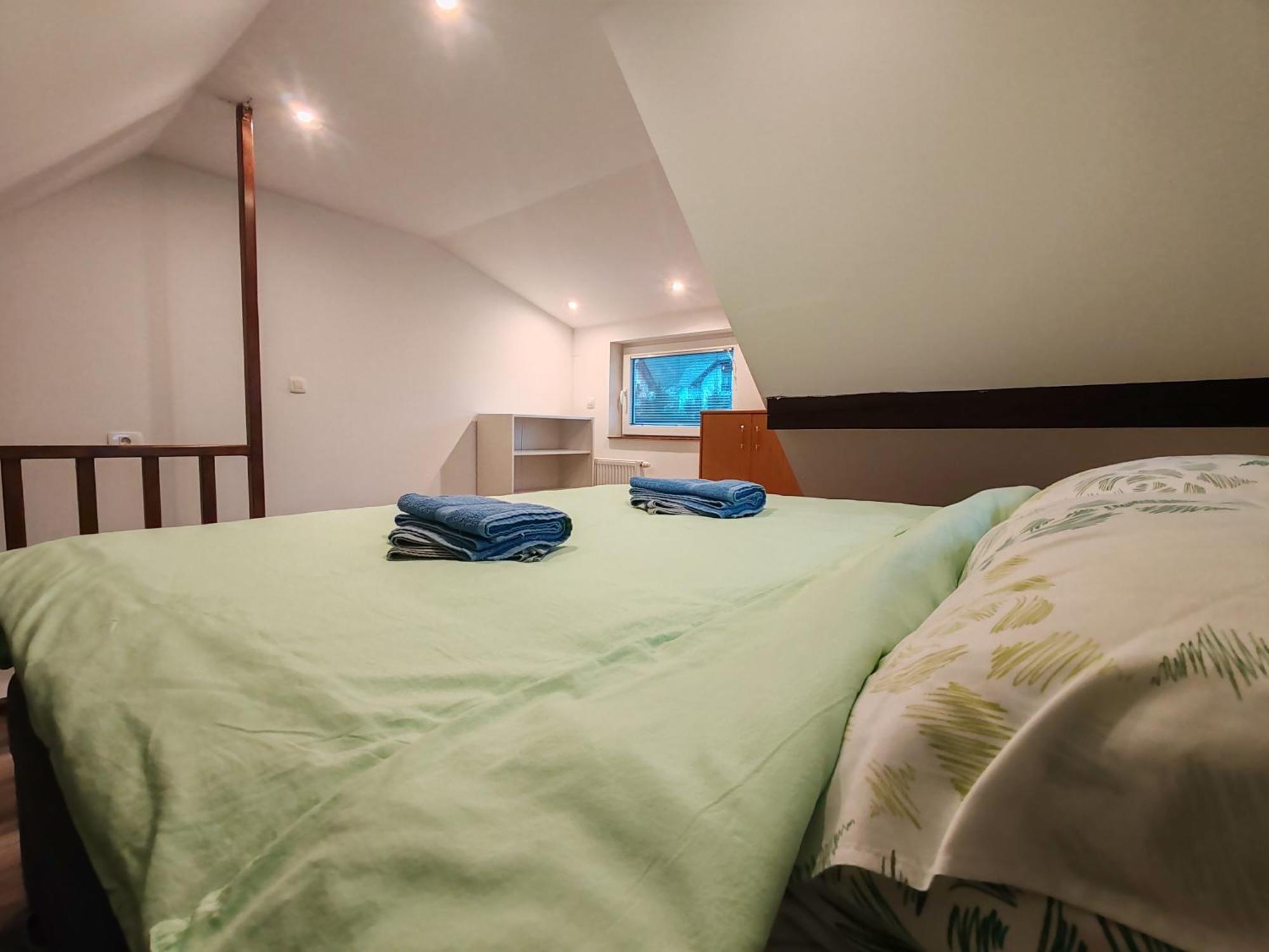Apartments Malivojevic Zirovnica Екстериор снимка